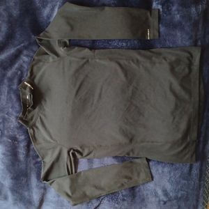 sports shirt, medium size, brand columbia color black